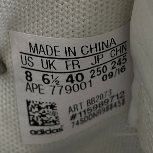 Adidas Womens Tubular Invader 2.0 Decon Triple White shoes BB2073 EUC - Picture 15 of 15